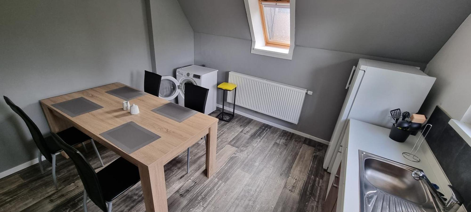 3 Zimmer Ferienwohnung In Jever Bagian luar foto